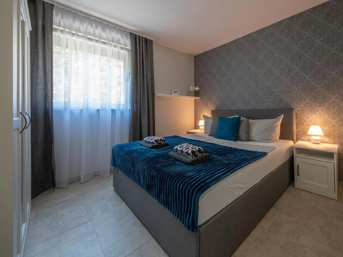 Apartment La Mer-2 By Interhome Ловран